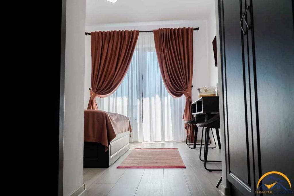 Conacul Doamnei - Quarto Duplo Com Vista Para O Jardim