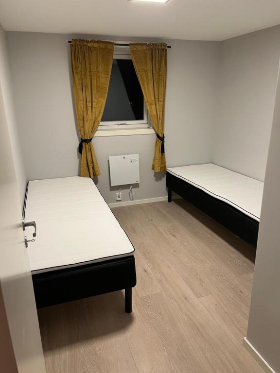 Postel nebo postele na pokoji v ubytování Atlantic Panorama Villa Kalle