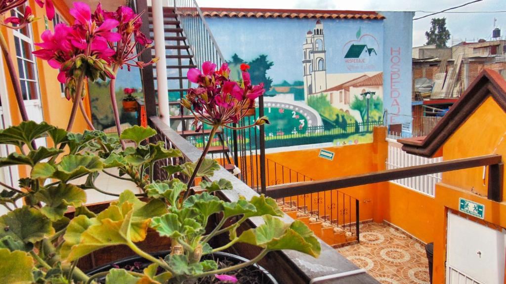 Balcone o terrazza di El paraíso de Zacatlán DEPARTAMENTO con JARDÍN, 11 pax
