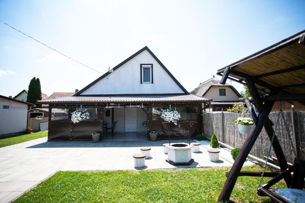 Verandás Vendégház 4080 Hajdúnánás, Fürj utca kép - 1