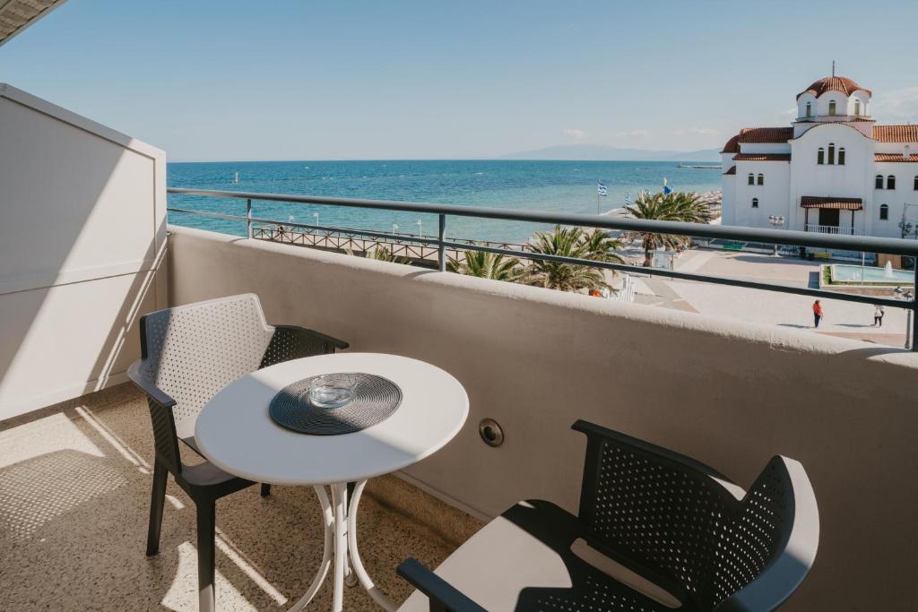 Nespecifikovaný výhled na moře nebo výhled na moře při pohledu z hotelu