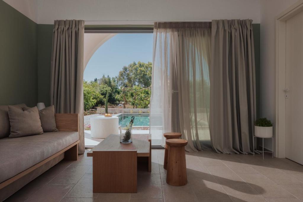 Posedenie v ubytovaní BATU Luxury Apartments