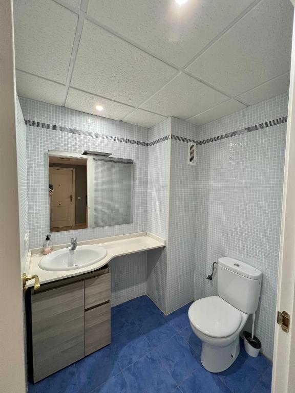 Fotografia z galérie ubytovania Precioso piso en zona residencial v destinácii Manilva
