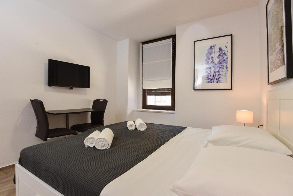 Old Town Rooms 1 - 8