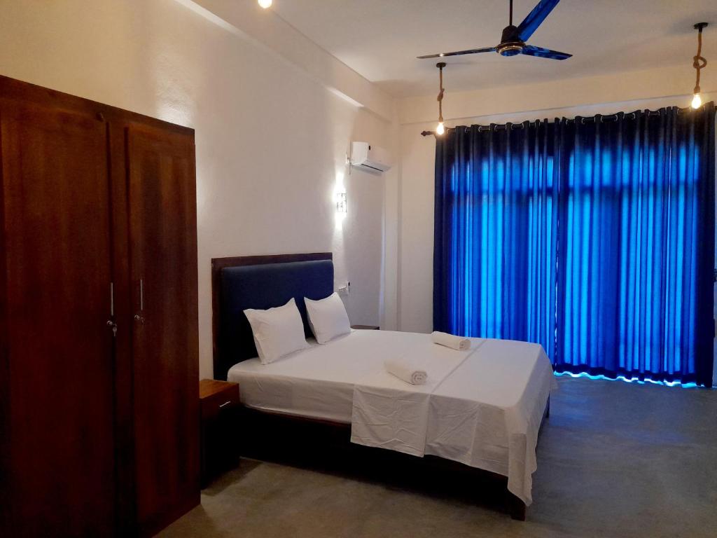 Surf Gangs Arugambay - 3