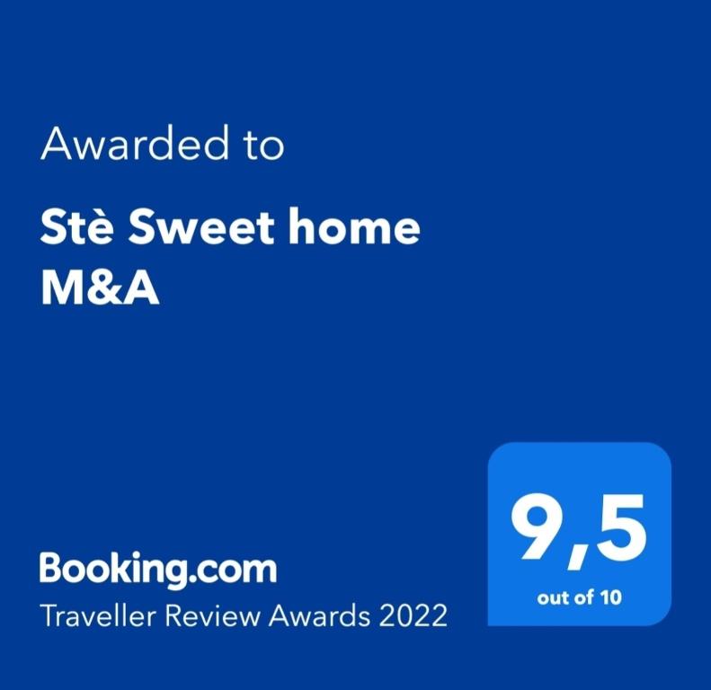 a blue screen with the text emailed to site sweet home at Stè Sweet home M&A in Scanzano
