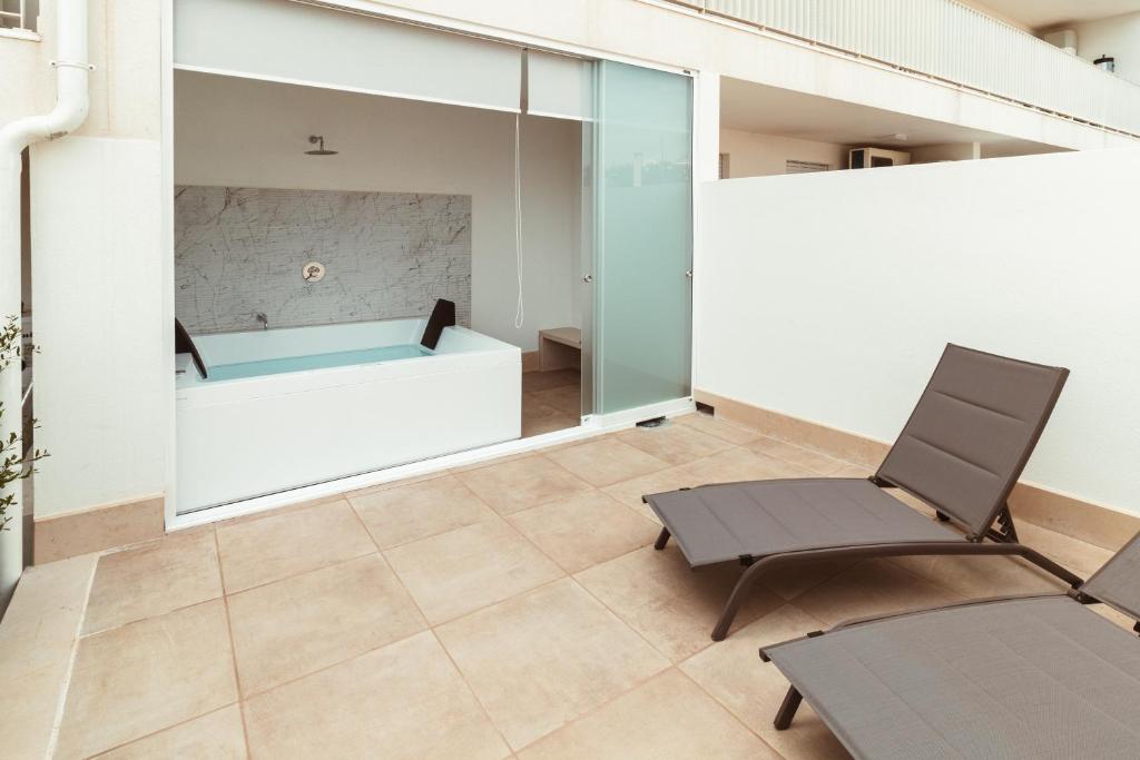Fotografia z galérie ubytovania Da Riva Suite & Pool - Housea v destinácii Polignano a Mare