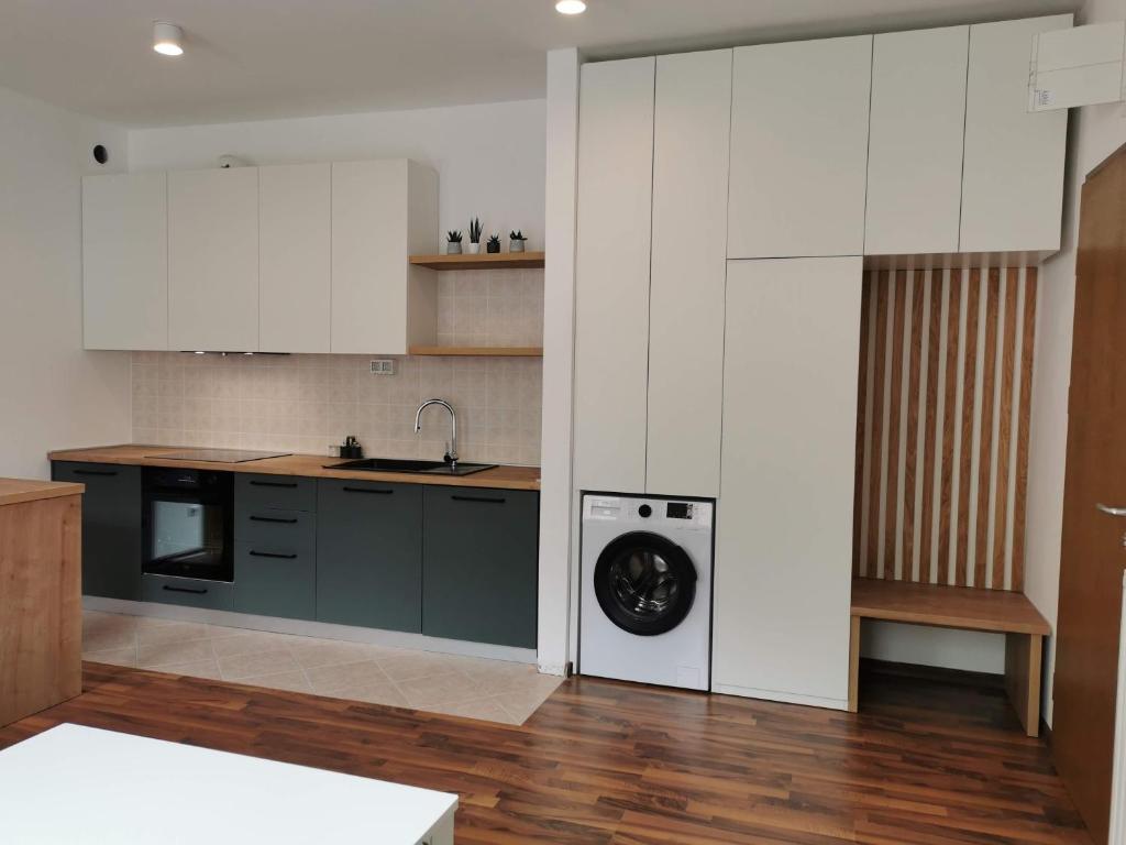 Apartma Valan - 一居室公寓
