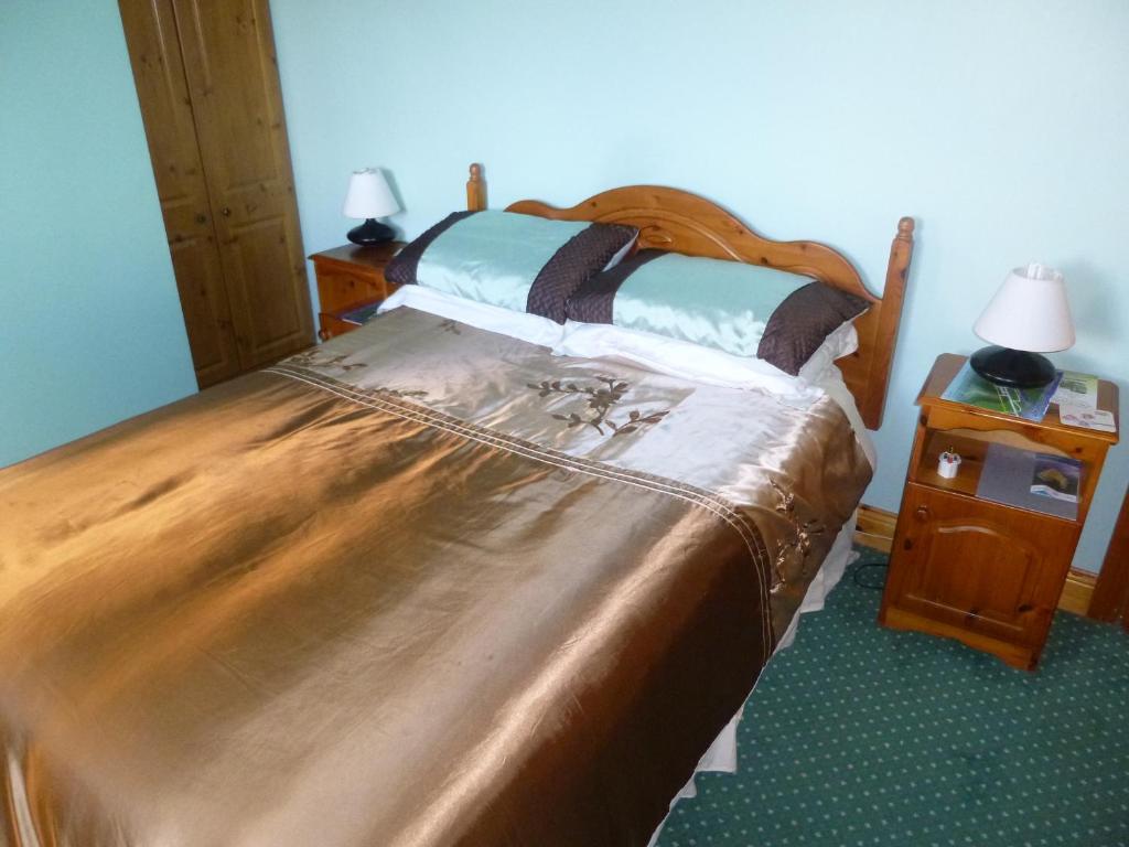 Postel nebo postele na pokoji v ubytování Ferryview B&B V23 X577