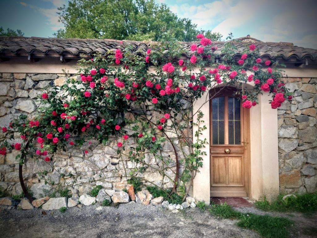 Zahrada ubytování Relais de Laval