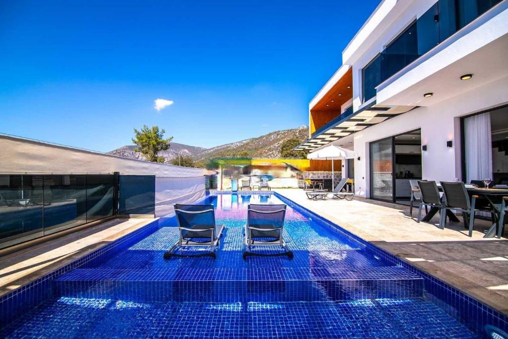 Bazén v ubytování Villa Vena Kalkan nebo v jeho okolí