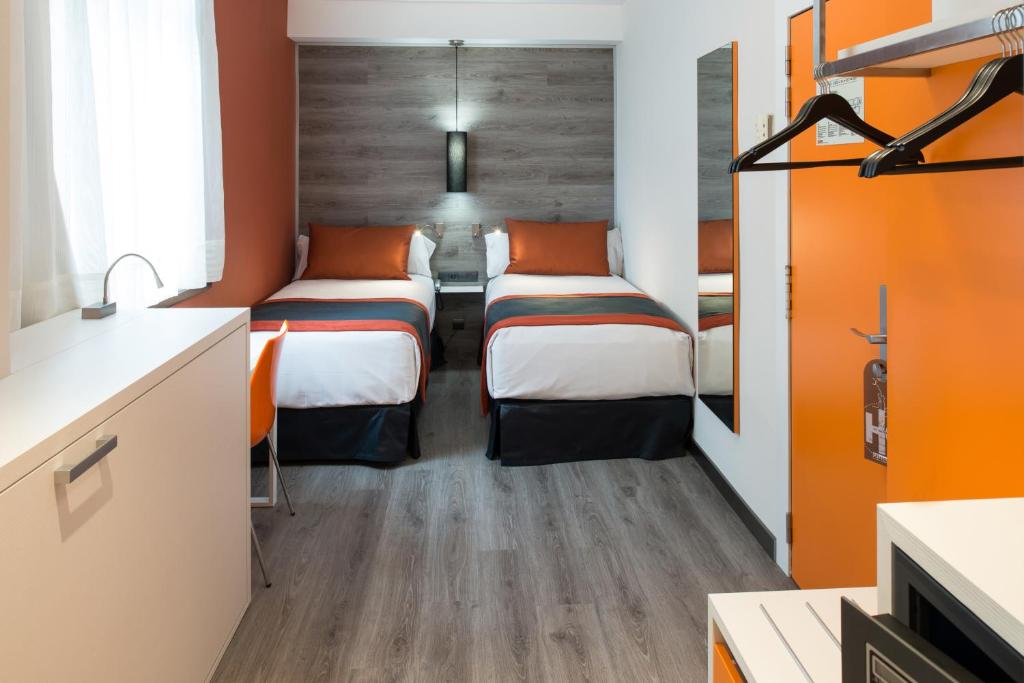 Catalonia Mikado - Resim 29