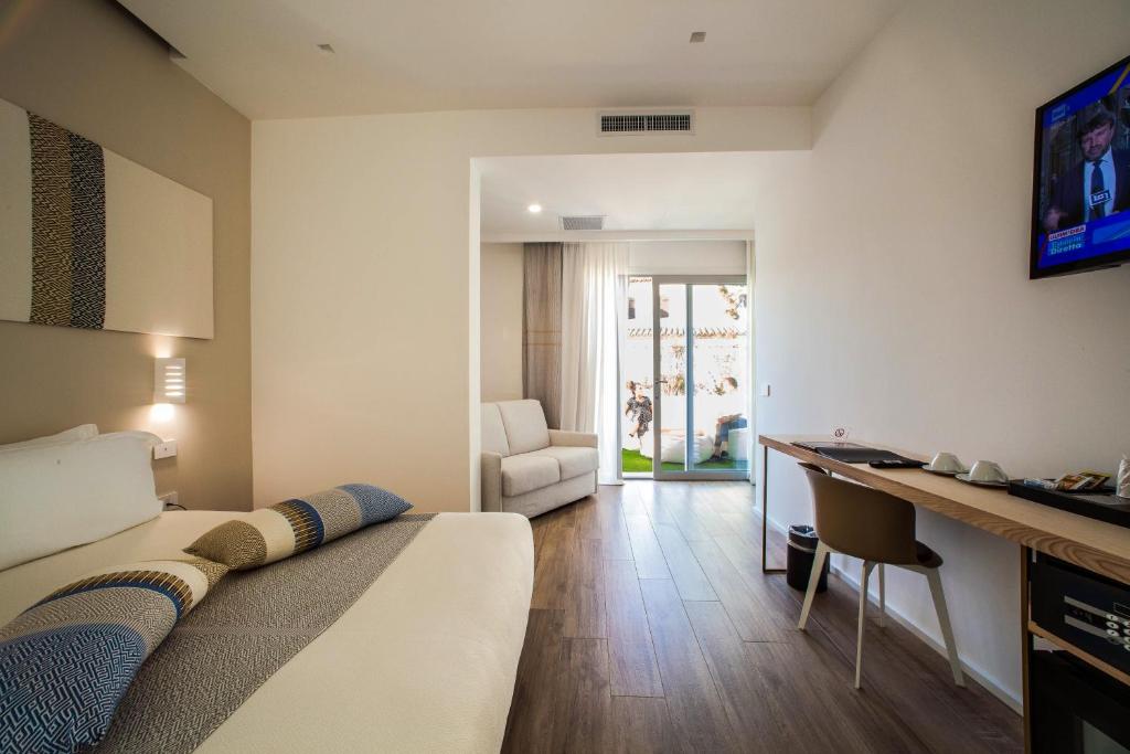 NOHA Lifestyle Hotel - Adults Only - 18