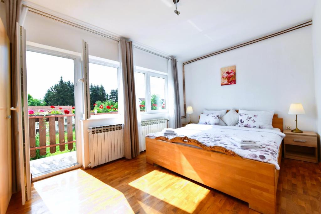 Posteľ alebo postele v izbe v ubytovaní Apartment Marija Zupan
