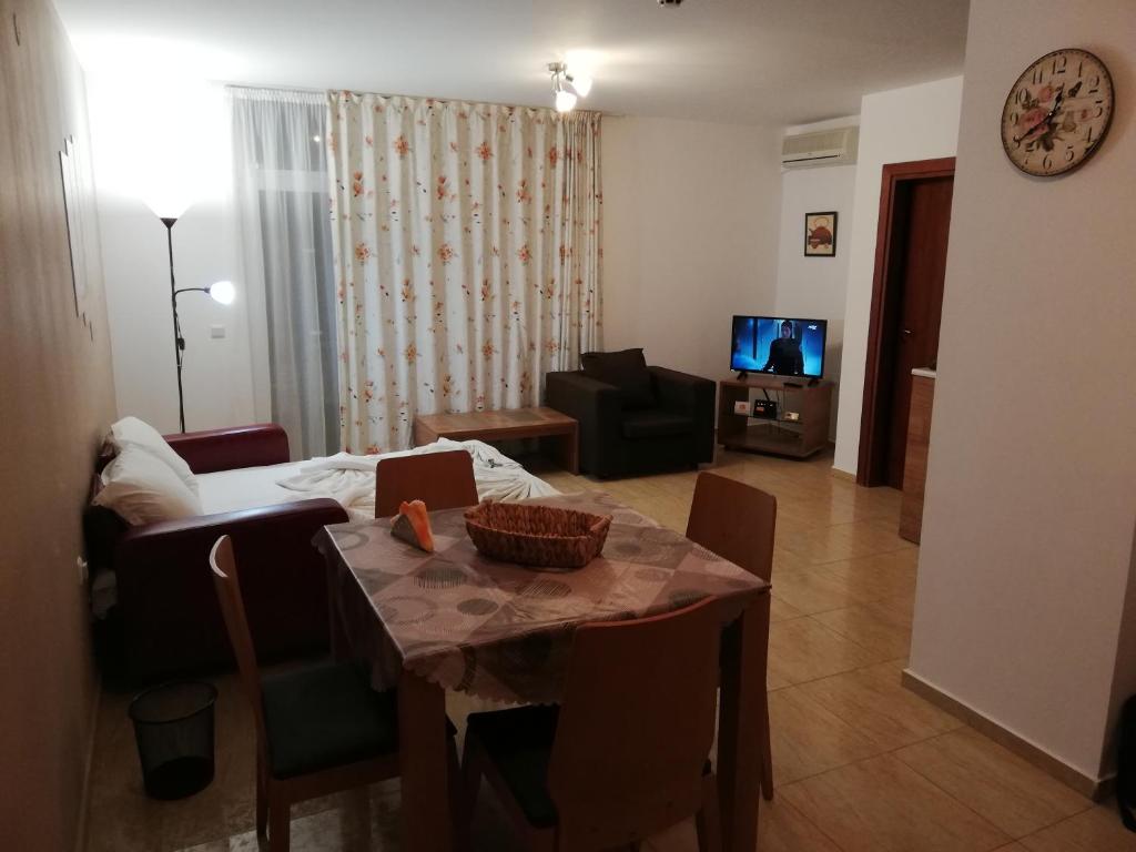 Charis cozy one bed apart at Sunny Beach