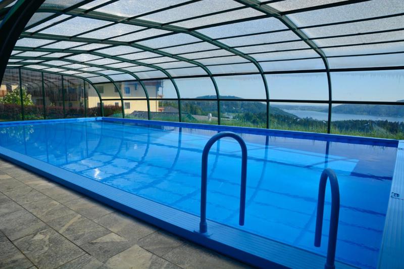 Bazén v ubytování Ferienhotel Hofer superior nebo v jeho okolí