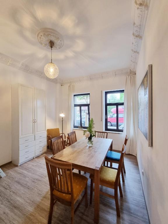 Hostel Lollis Homestay Dresden - Apartment - Ground Floor