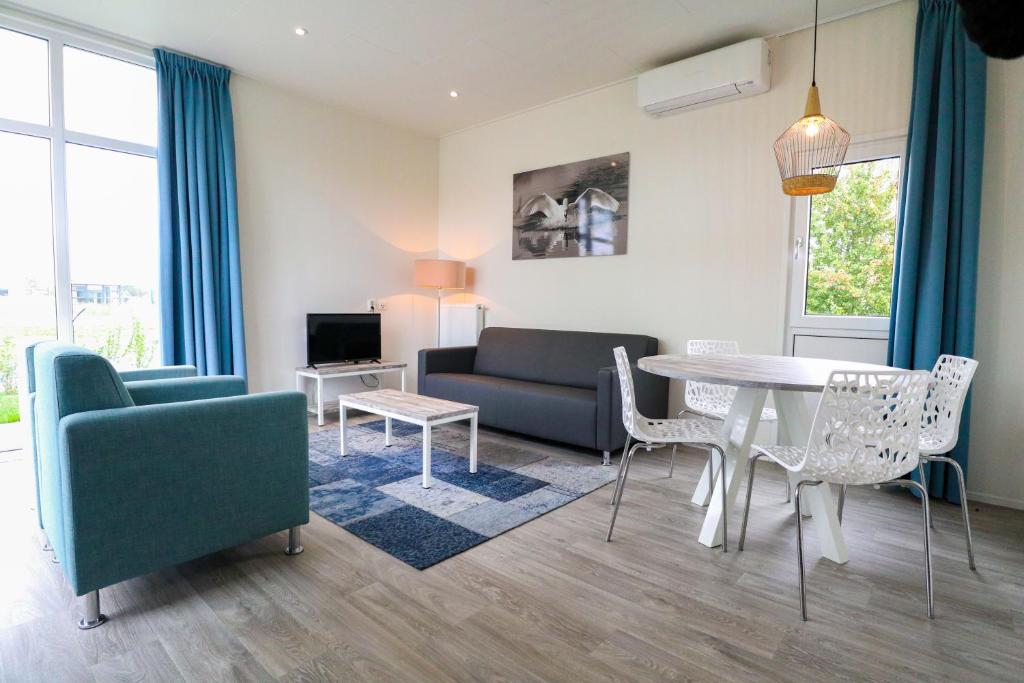 EuroParcs Marina Strandbad - Cube La Mer 4