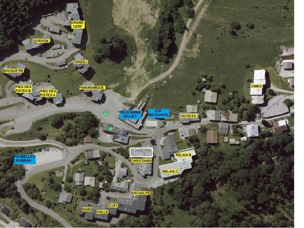 Zdjęcie z galerii obiektu Studio au pied de la télécabine avec balcon - FR-1-573-73 w mieście Saint-Jean-dʼAulps