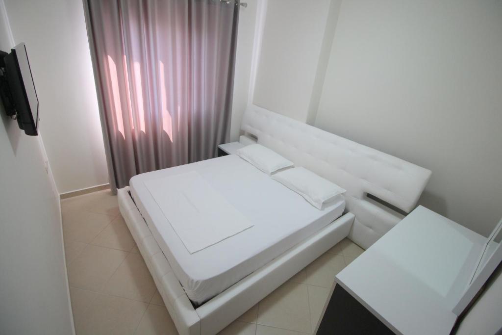 Klajdi Apartaments - Image 6