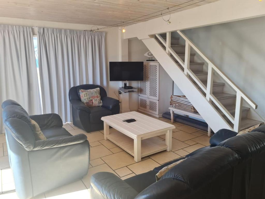 Hennie's House - Image 5