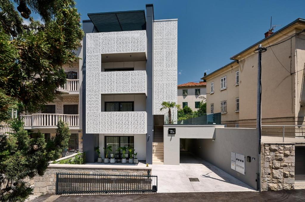 Budova, kde se apartmán nachází