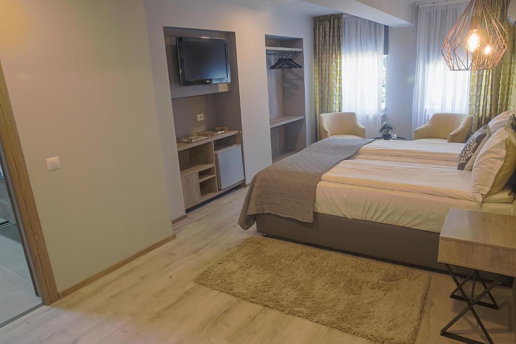 CORVIN HOUSE - Suite Junior