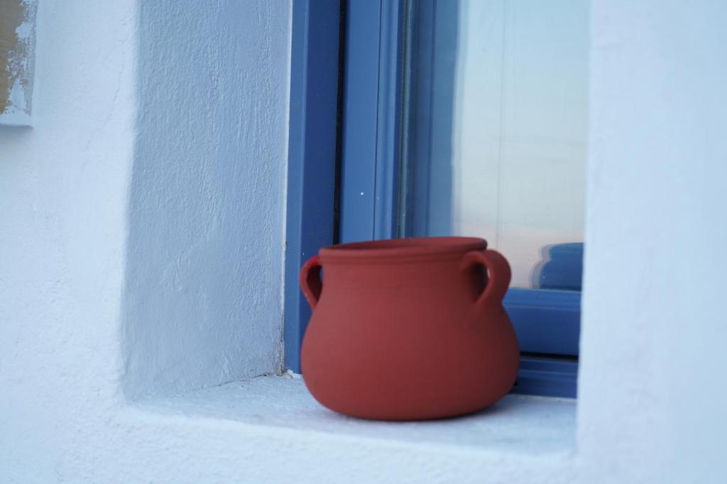 Fotografie z fotogalerie ubytování Oinos Luxury Suites Caldera v destinaci Oia