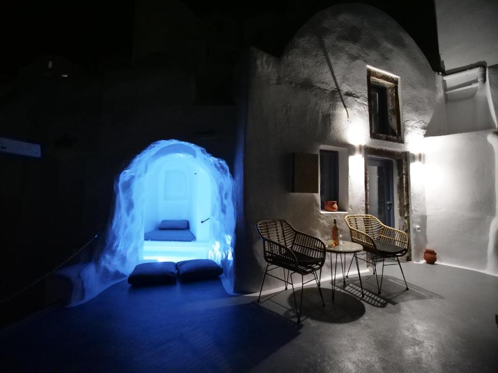 Fotografie z fotogalerie ubytování Oinos Luxury Suites Caldera v destinaci Oia