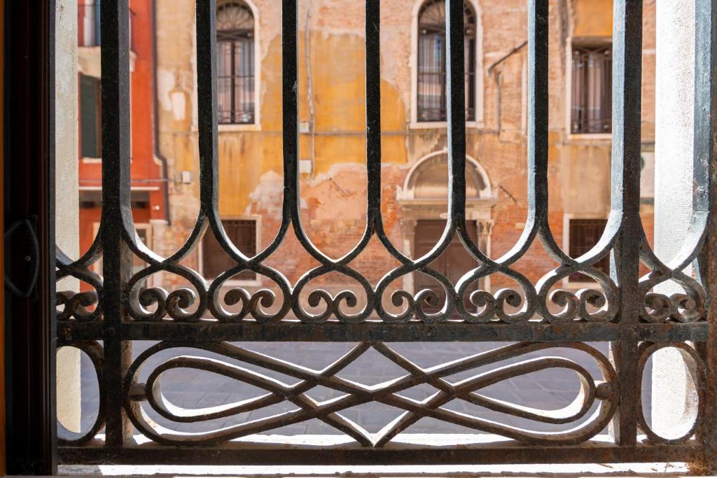 H10 Palazzo Canova - 6