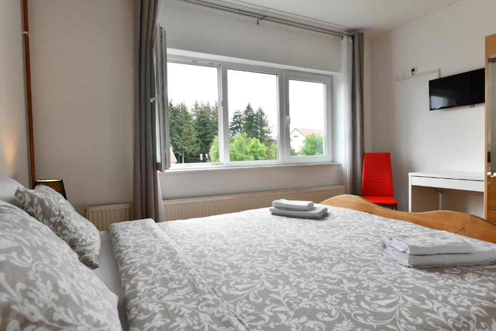 Apartment Marija Zupan, Rakovica – Updated 2023 Prices