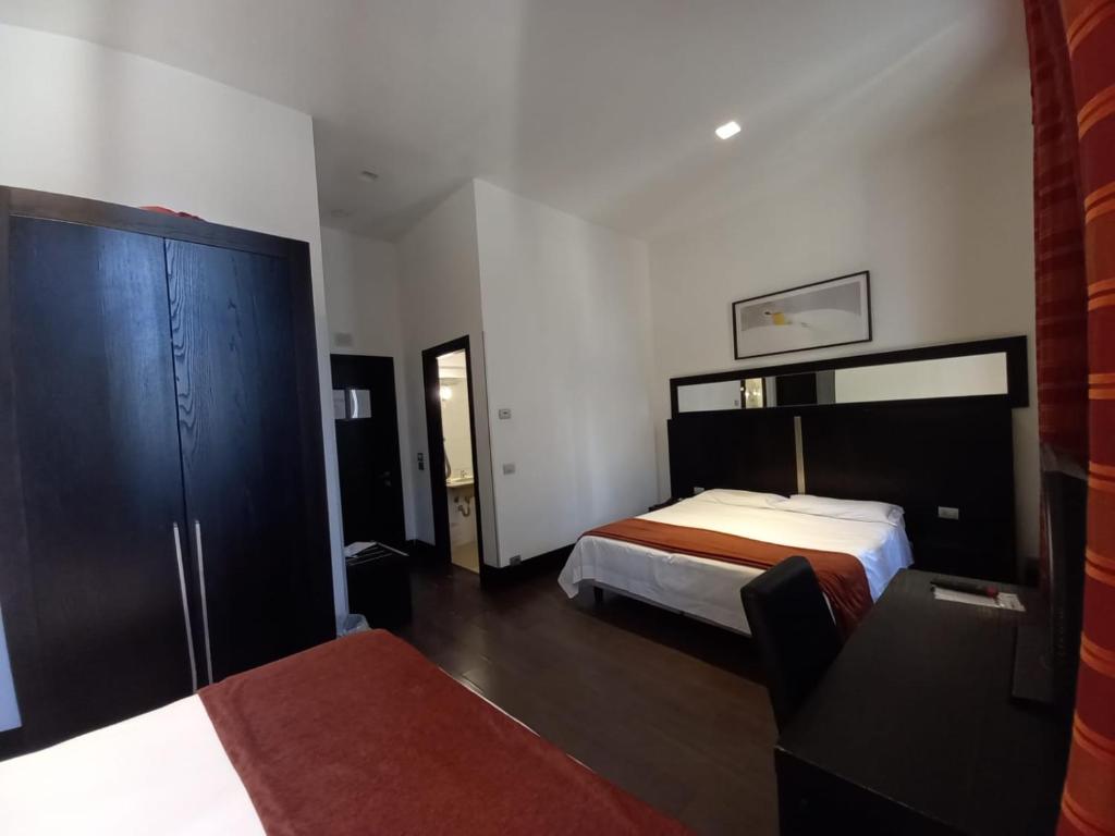 LH Hotel Excel Roma Montemario - Resim 33