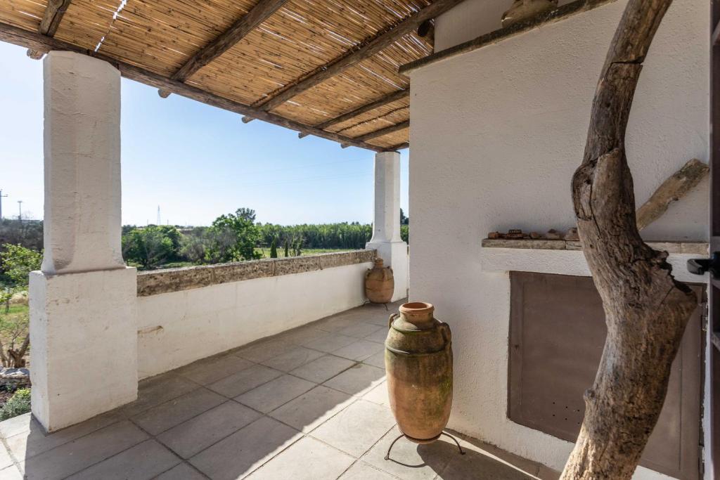 A balcony or terrace at Dimora la Pinta ‘700