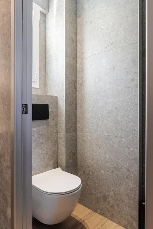 Koupelna v ubytování Kentro Luxury Suites
