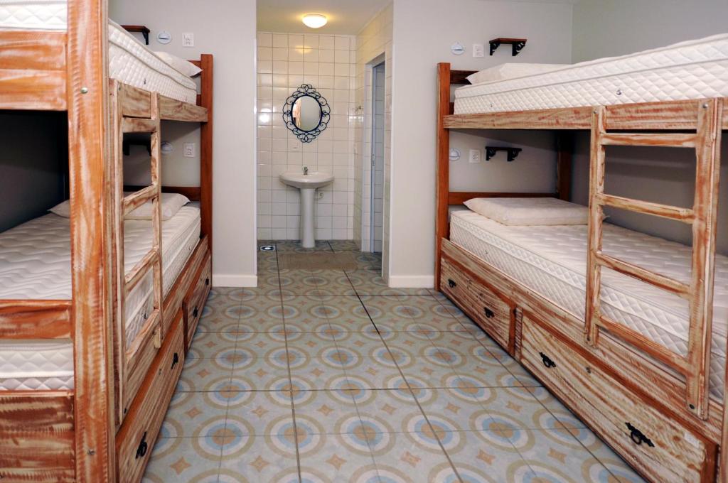  Hostel Poesia