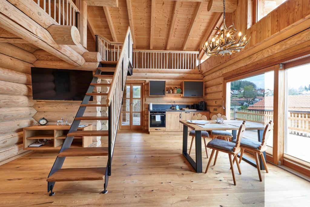 TV a/nebo společenská místnost v ubytování Lederer Chalets