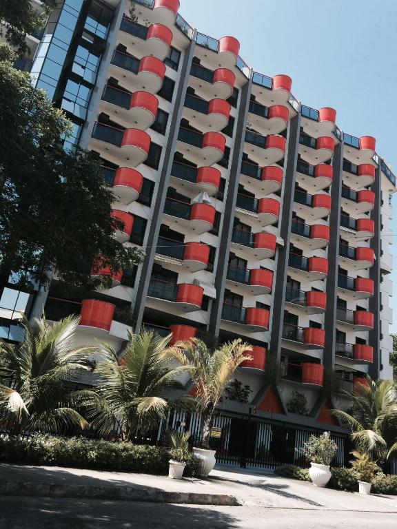  Niteroi Flats