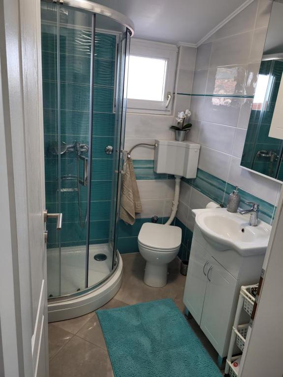 Kúpeľňa v ubytovaní Apartment Pajo II