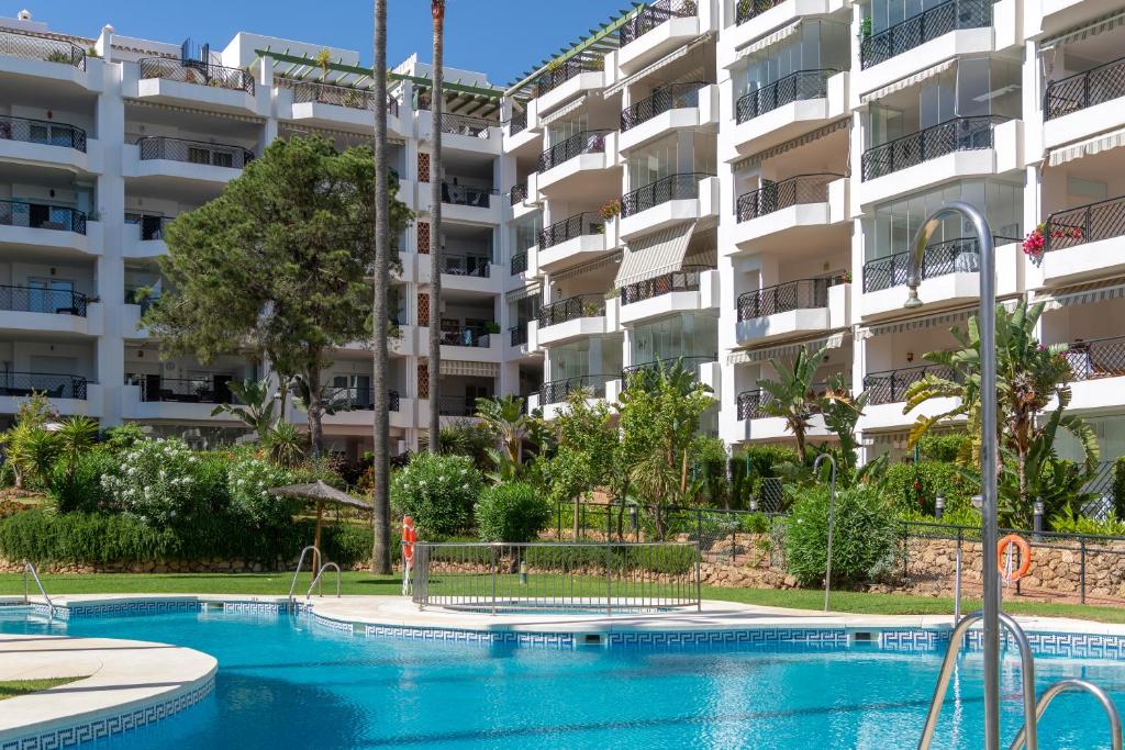 Bazén v ubytovaní Mi Capricho Playa Marbella alebo v jeho blízkosti