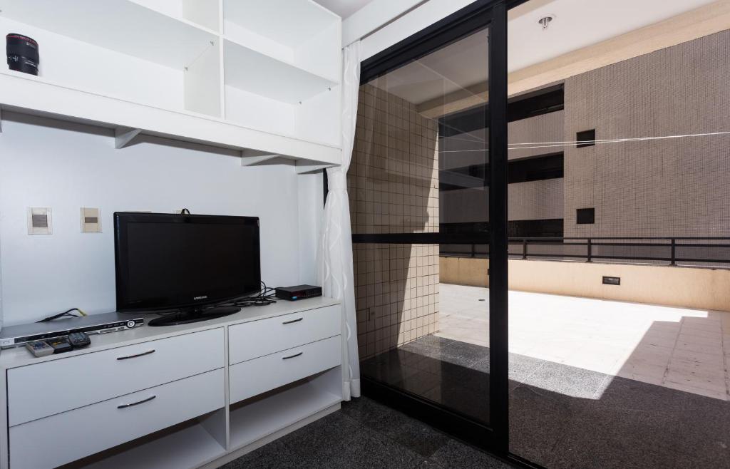  Azul Flat