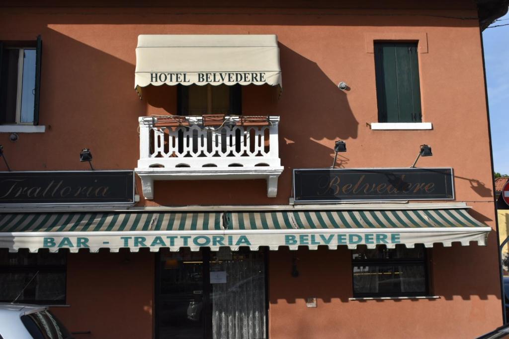 Balkón nebo terasa v ubytování Nuova Locanda Belvedere