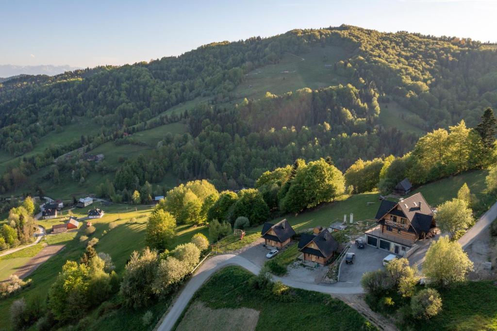 Príroda v okolí horskej chaty