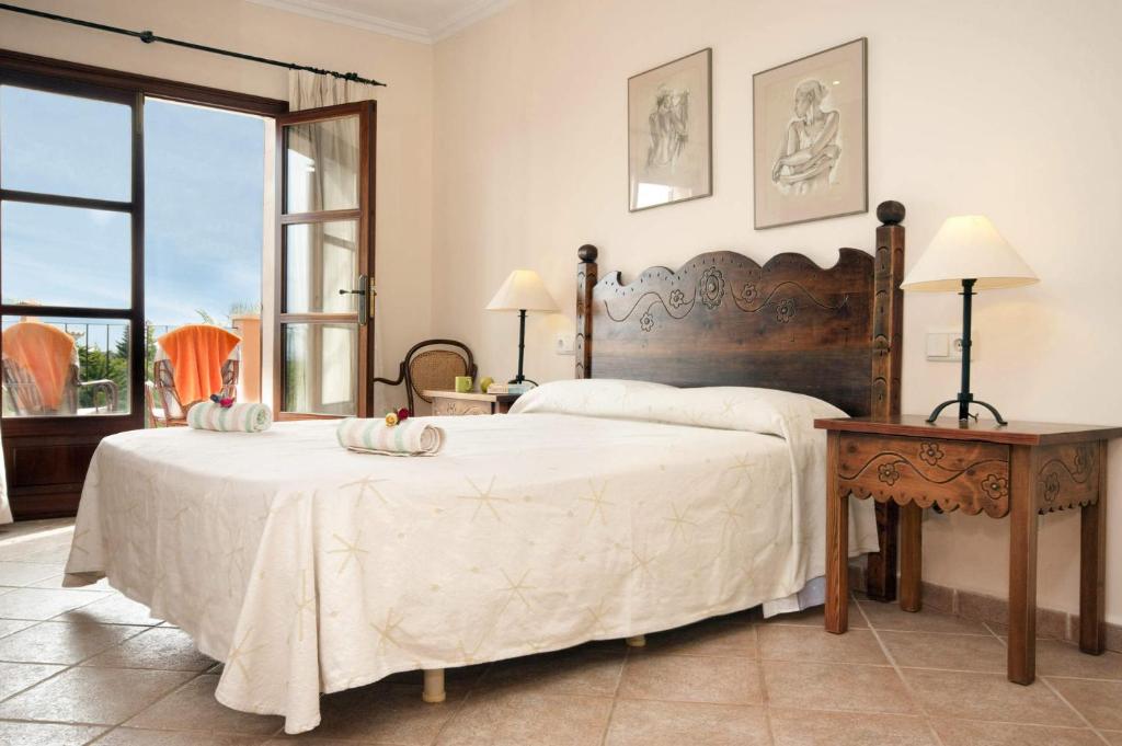 Postel nebo postele na pokoji v ubytování Villa Marino by Villa Plus