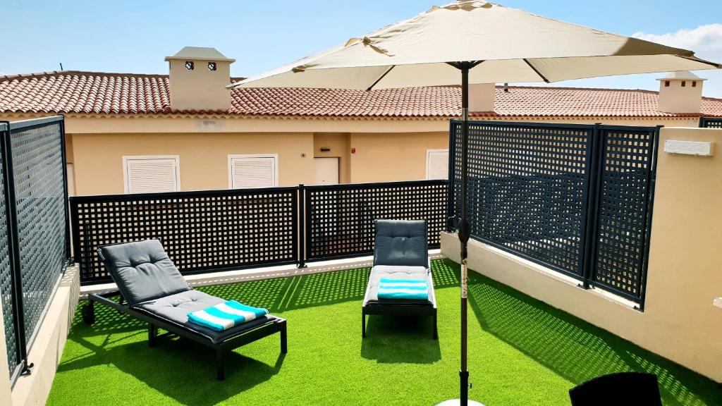 Patio nebo venkovní prostory v ubytování Ocean Romance (Duplex)