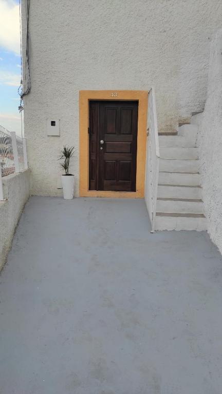 Lemon Tree House Coimbra - Courtyard garden with city views - 7
