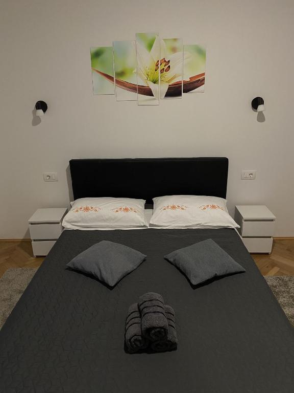 Posteľ alebo postele v izbe v ubytovaní Apartment & Rooms - Marina