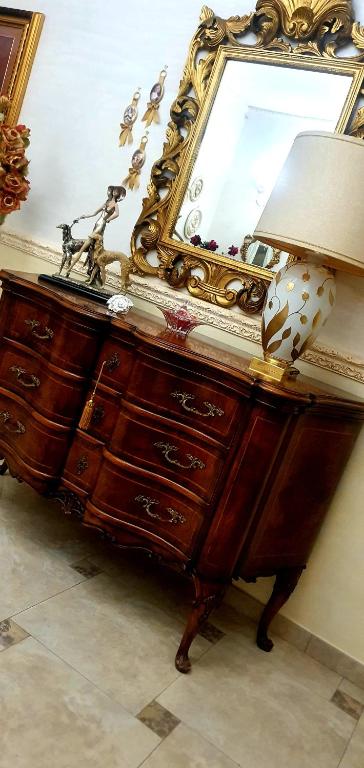 Zdjęcie z galerii obiektu Regina Suite w mieście Brindisi