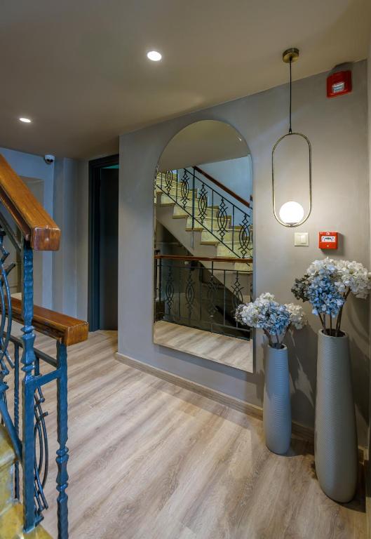 Urban Tales - Resim 12