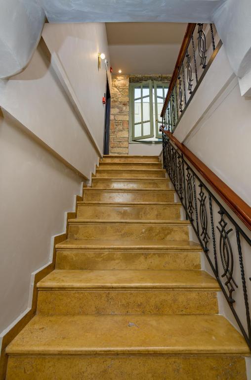 Urban Tales - Resim 20