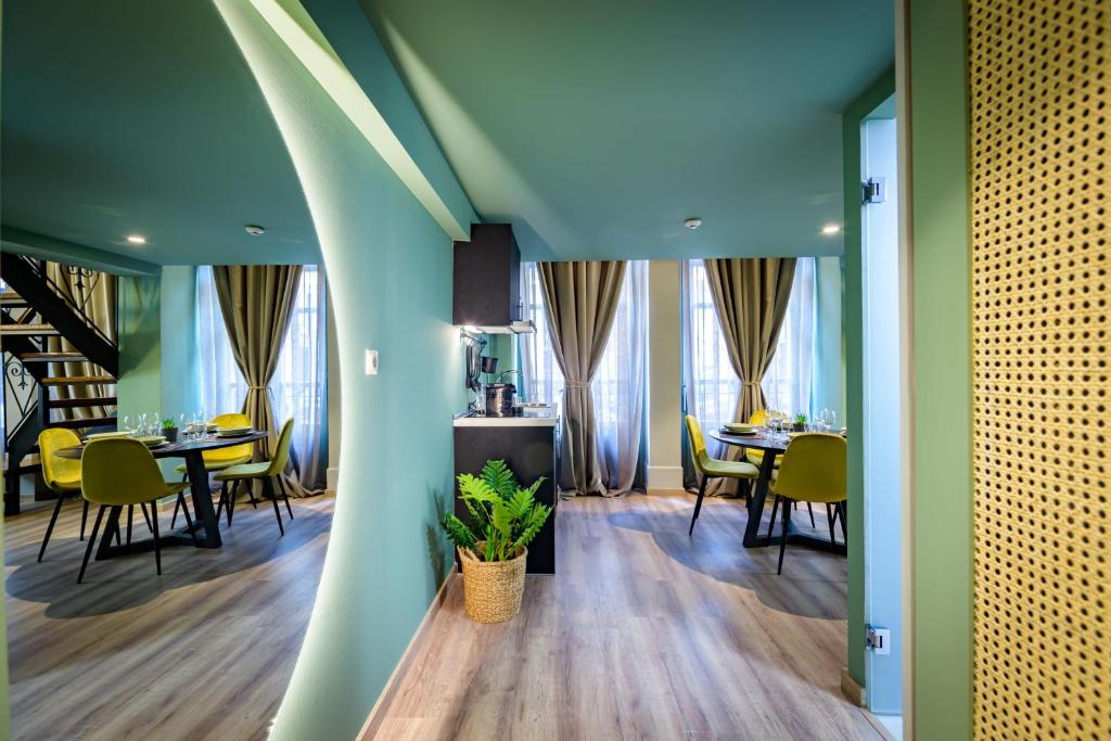 
Luxury Quadruple Room
